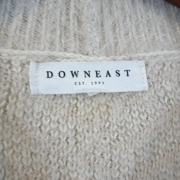 DownEast Cream Tan Chevron Striped Slouchy Cardigan Sweater Size S/M Eyelash - Picture 5 of 6